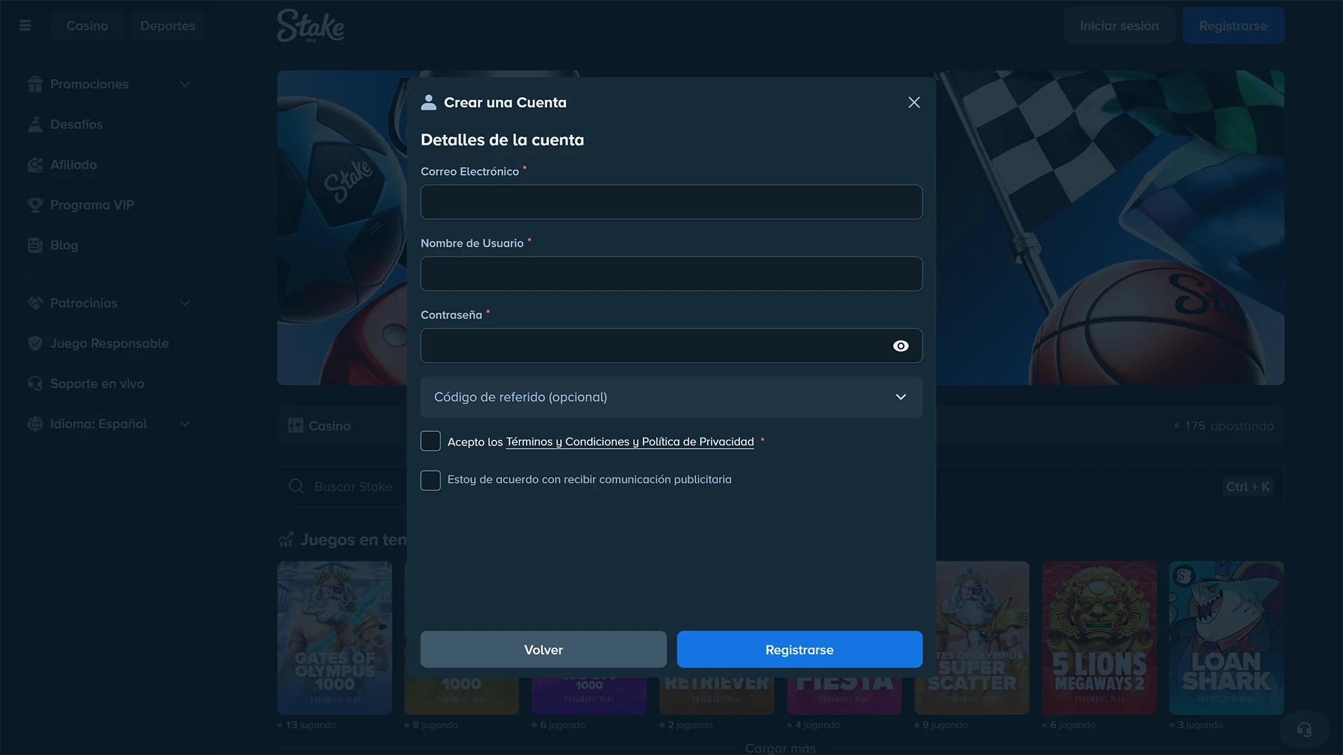 Añade la información adicional requerida para completar tu registro en Stake.